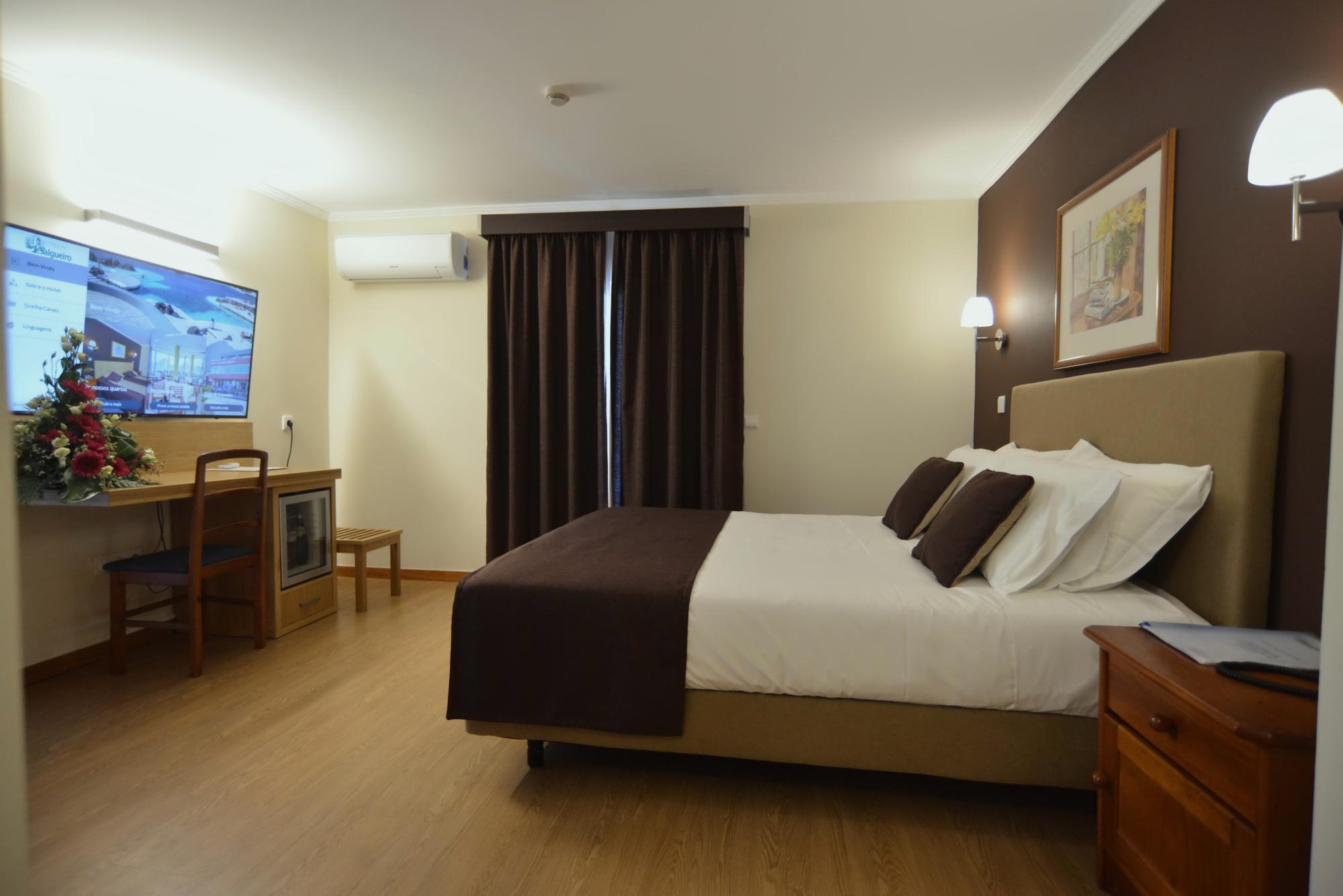 Hotel Salgueiro Порту-Мониш Экстерьер фото