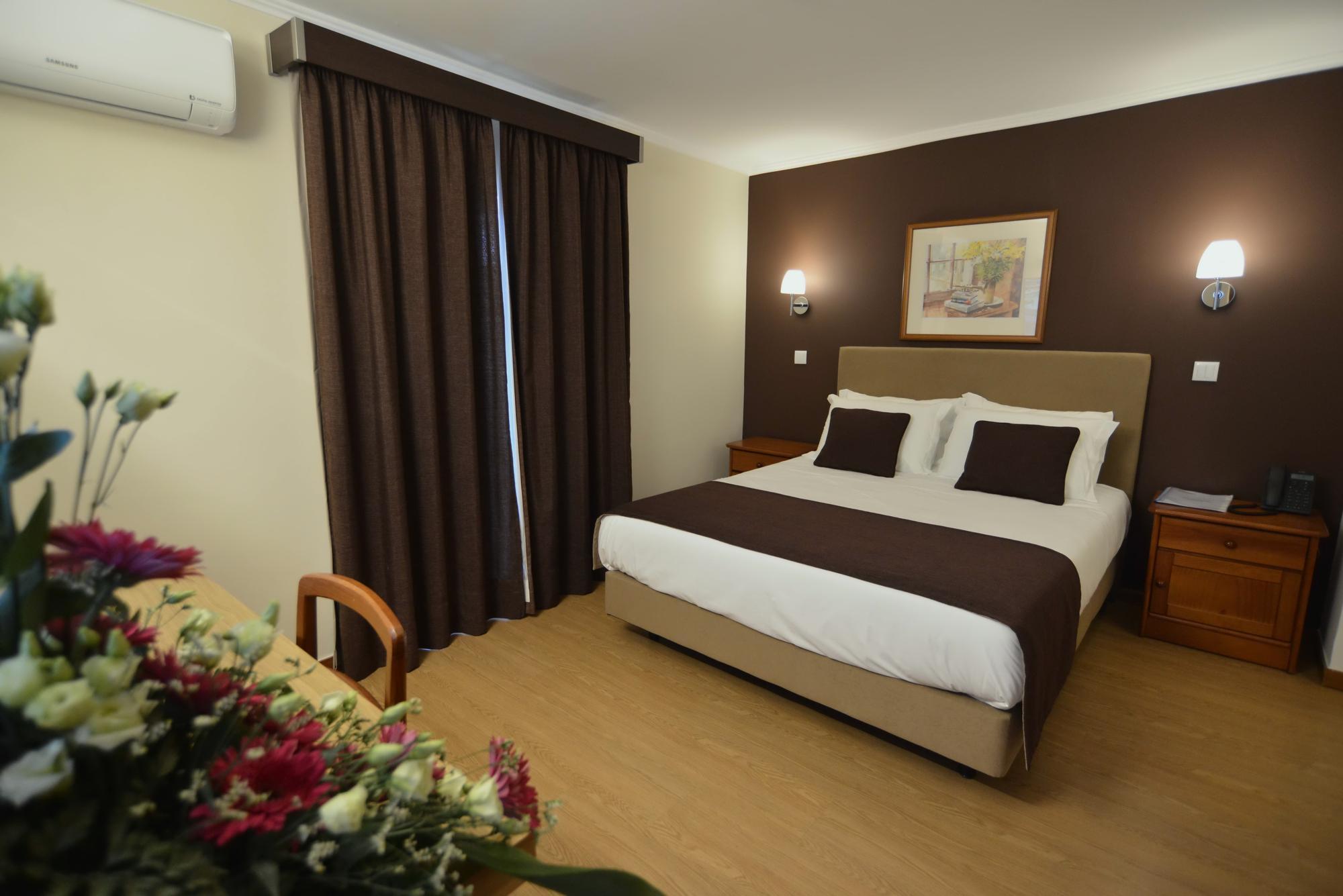 Hotel Salgueiro Порту-Мониш Экстерьер фото